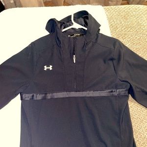Xs under armor hooded wind breaker